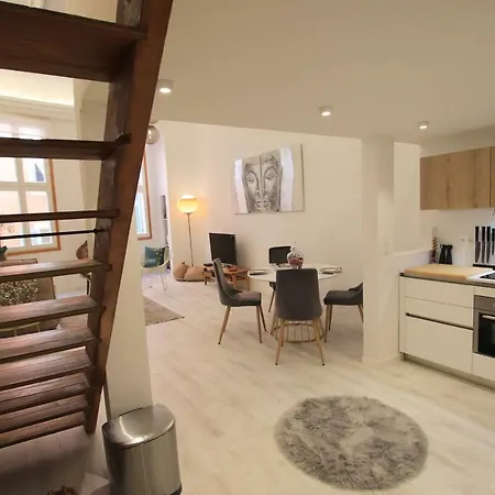 Apartment Le Senat